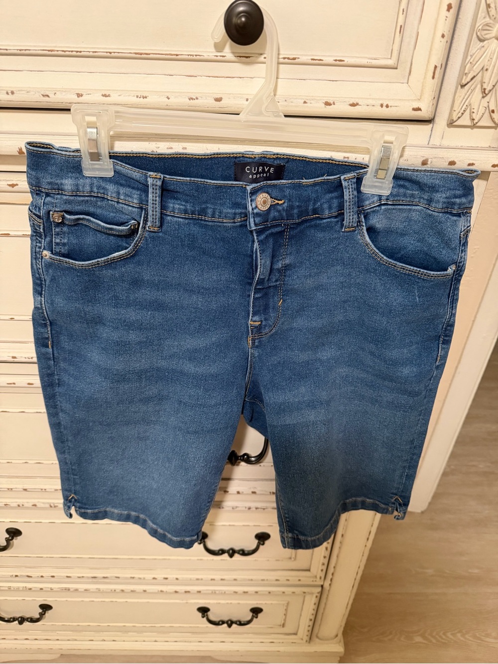 Curve Apparel Women's Blue Denim Jean Shorts
